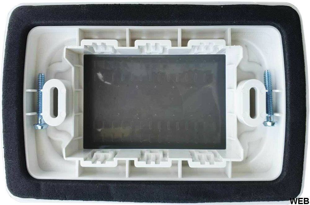 Placca Idrobox IP55 13x8.5cm 3 posti Bianco compatibile Matix EL2072 